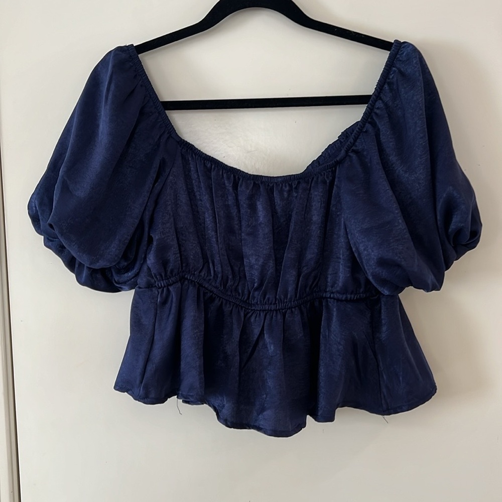 Shyanne Women’s Cropped Babydoll Top - Picture 5 of 7